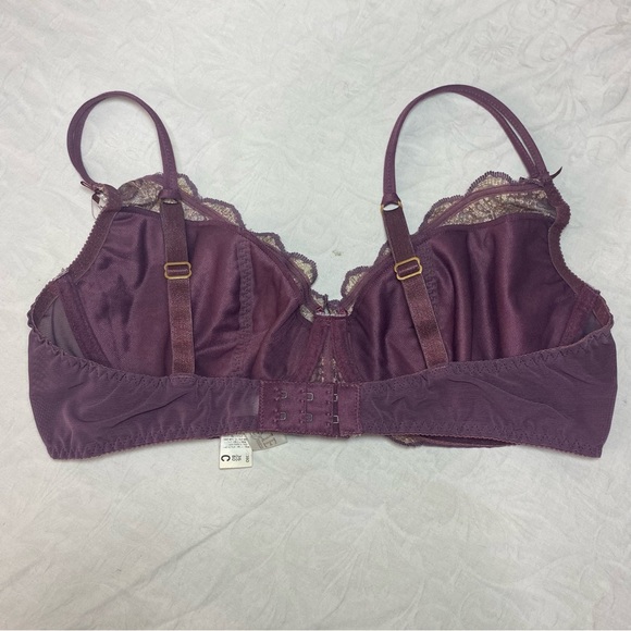 Gorgeous Vintage Tapestry Bra Excellent Condition Vogue Dessous 36C Embroidered - Picture 2 of 11